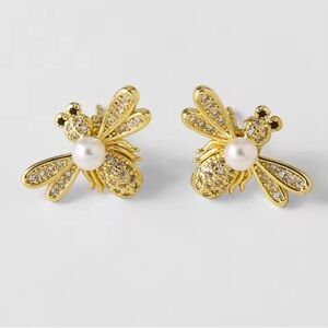 Luxury Gold Bee Stud Earrings